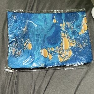 Makeup bag